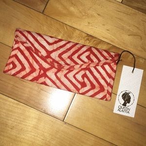 Alaffia - fabric wallet